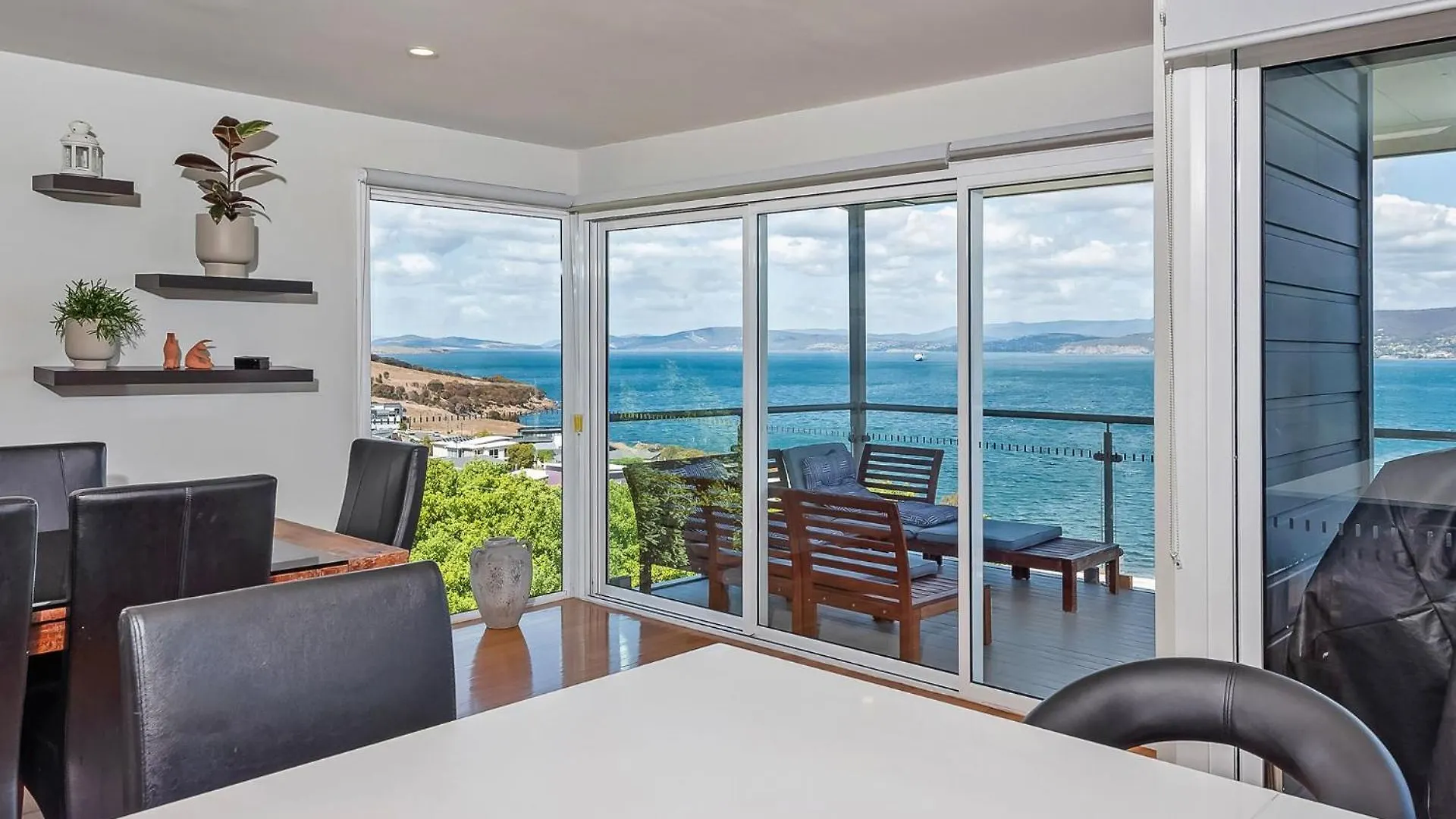 Semesterbostad Oceana Escape Panoramic Views Luxury And Space Hobart